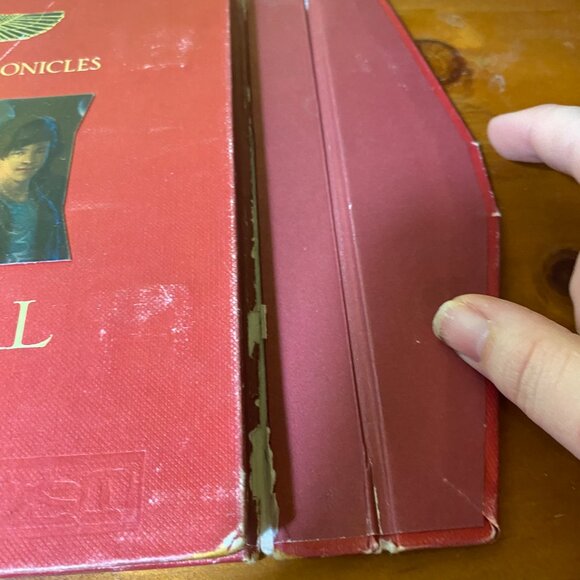 AS IS: Kane Chronicles Survival Guide Companion Book Rick Riordan (VERY USED) - Picture 3 of 5